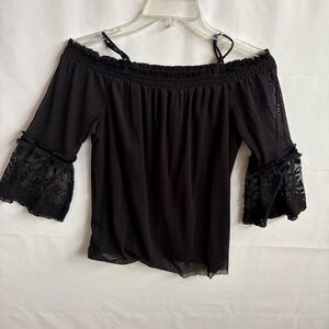 BCX Black Off-Shoulder Lace Bell-Sleeve Top PTP 19.5”.  INV25/419